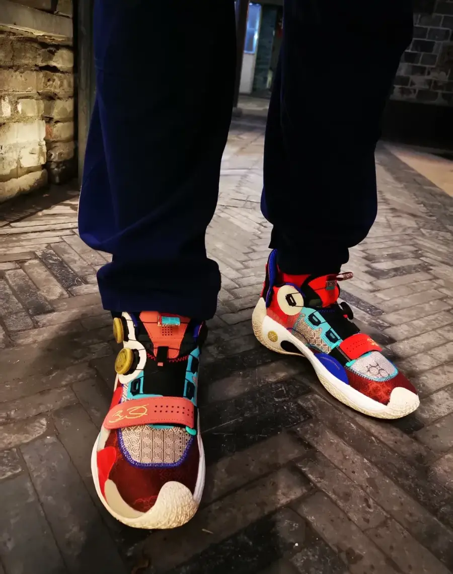 Alternative view of Giày Li-Ning Way of Wade 8 ABEP001-5