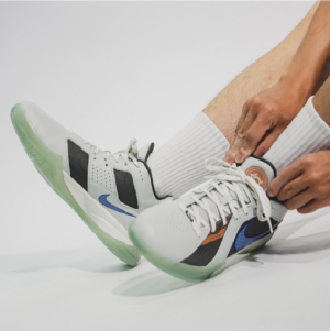 Alternative view of Giày Nike Zoom KD 3 ‘Easy Money’ FJ0980-001