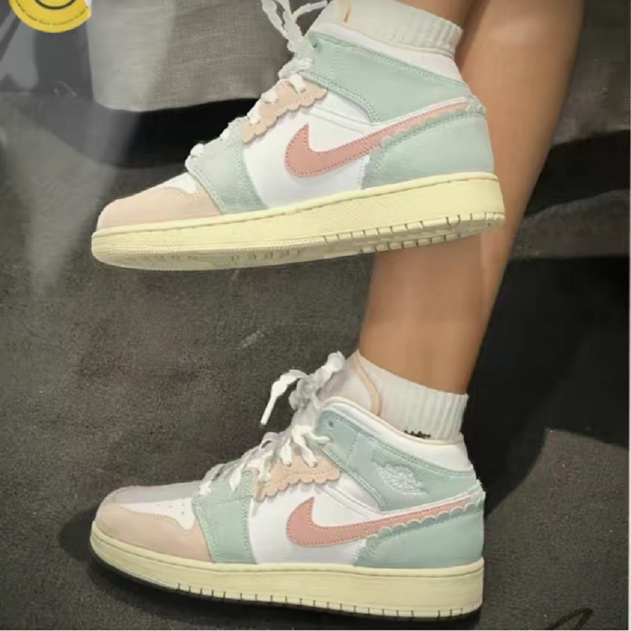 Giày Nike Air Jordan 1 Mid SE 'Pink Oxford Jade Ice' DZ5361-100 - Ảnh 3