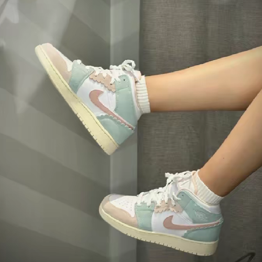 Giày Nike Air Jordan 1 Mid SE 'Pink Oxford Jade Ice' DZ5361-100 - Ảnh 5