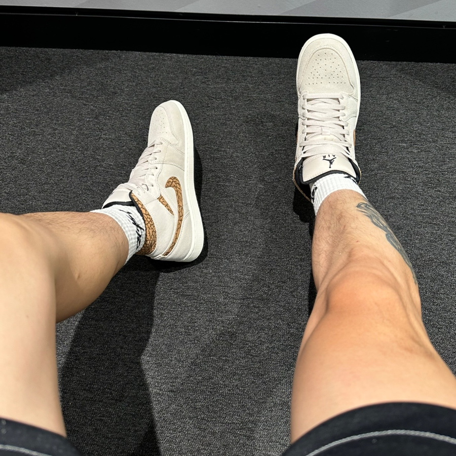 Giày Nike Air Jordan 1 Mid SE ‘Brown Elephant’ DZ4129-102 - Ảnh 7