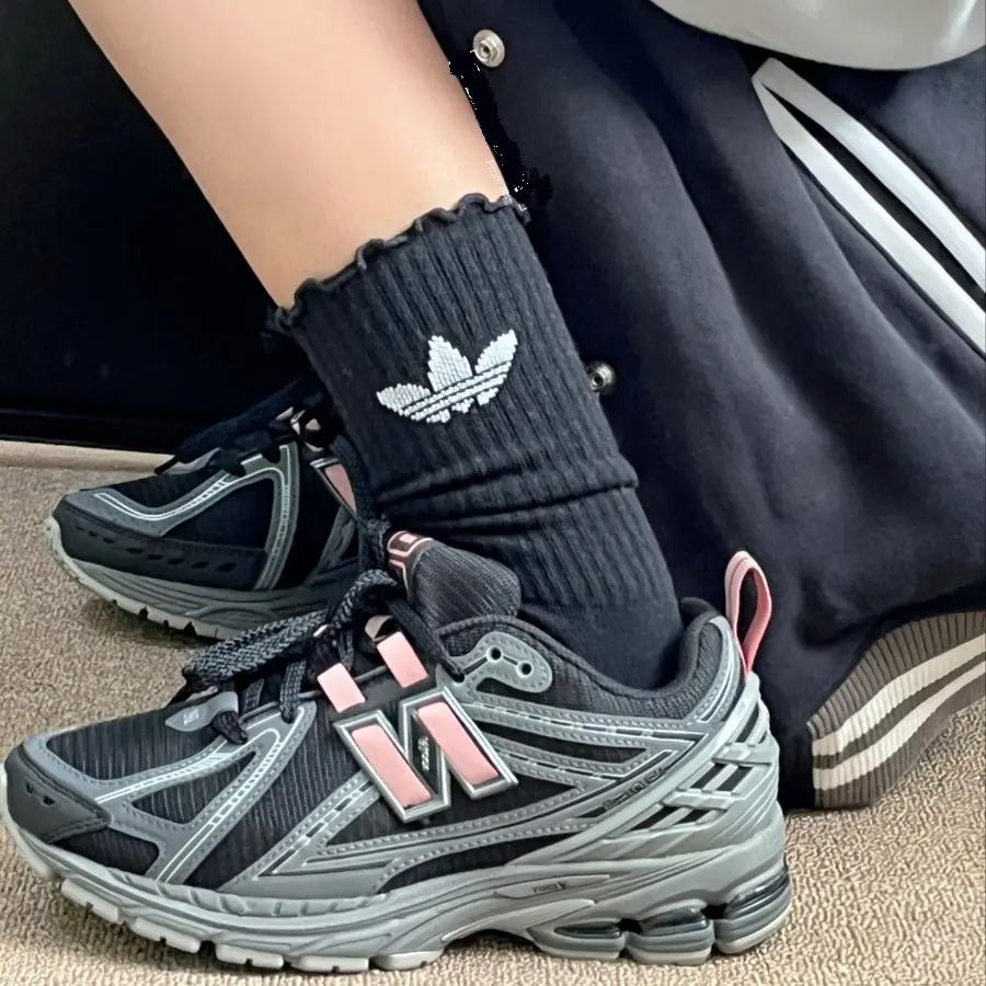 Giày New Balance 1906R 'Black' M1906RHC - Ảnh 4