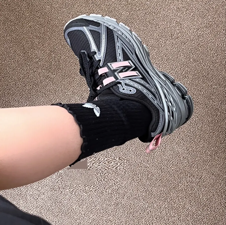 Alternative view of Giày New Balance 1906R 'Black' M1906RHC