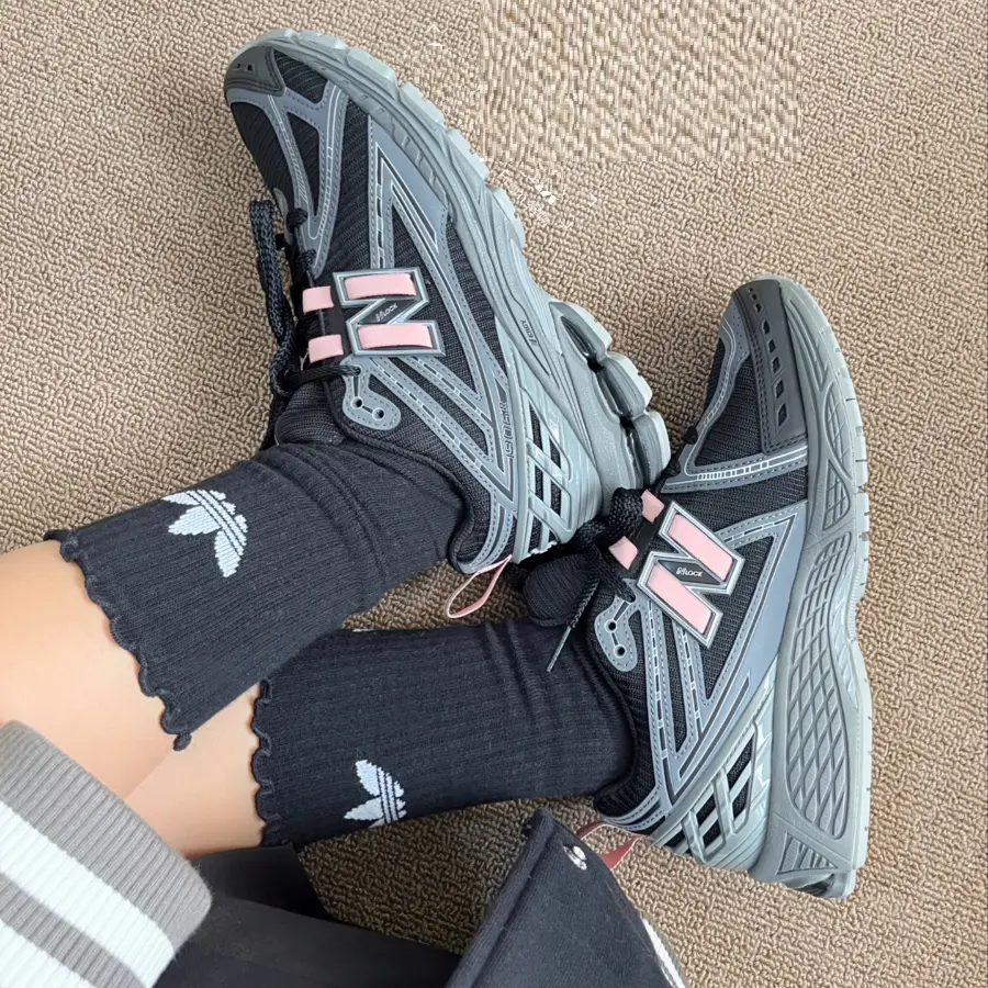 Giày New Balance 1906R 'Black' M1906RHC - Ảnh 3