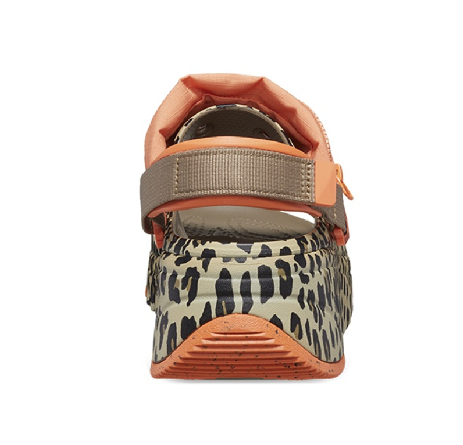Dép Crocs Hiker Xscape Animal Sandal 208611-2BY - Ảnh 4
