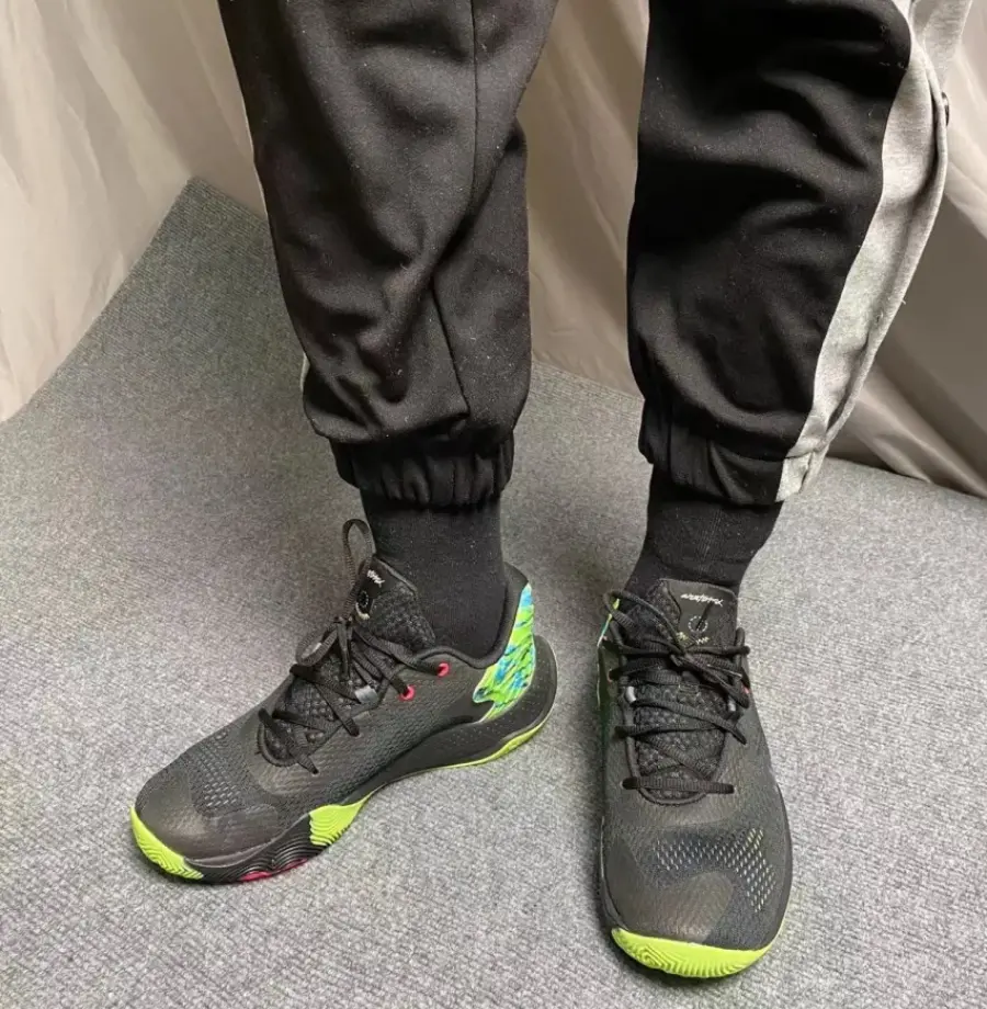 Giày Under Armour Spawn 4 'Black Quirky Lime' 3025345-002 - Ảnh 4