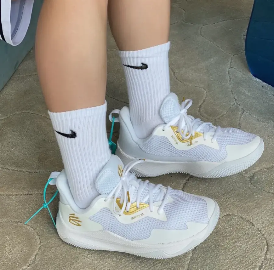 Giày Under Armour Splash 3 'White Metallic Gold' 3026275-101 - Ảnh 4