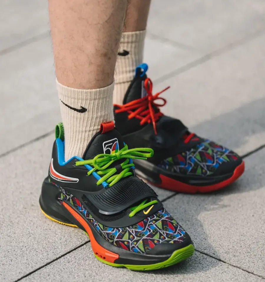 Giày Nike Zoom Freak 3 Black x UNO DC9363-001 - Ảnh 4