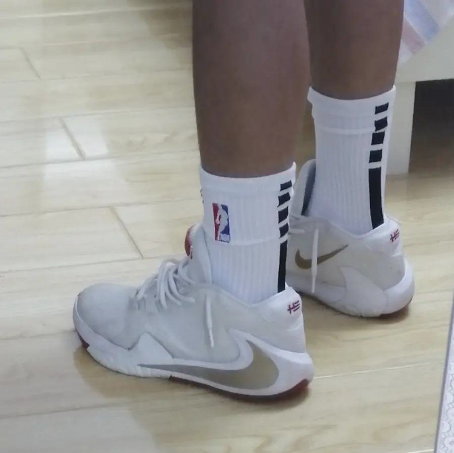 Alternative view of Giày Nike Zoom Freak 1 EP 'Roses' BQ5423-100