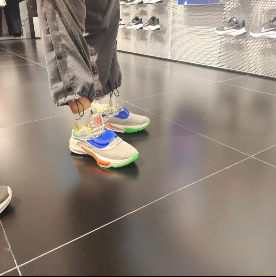 Giày Nike Zoom Freak 3 'Primary Colors' - DA0694-100 - Ảnh 4