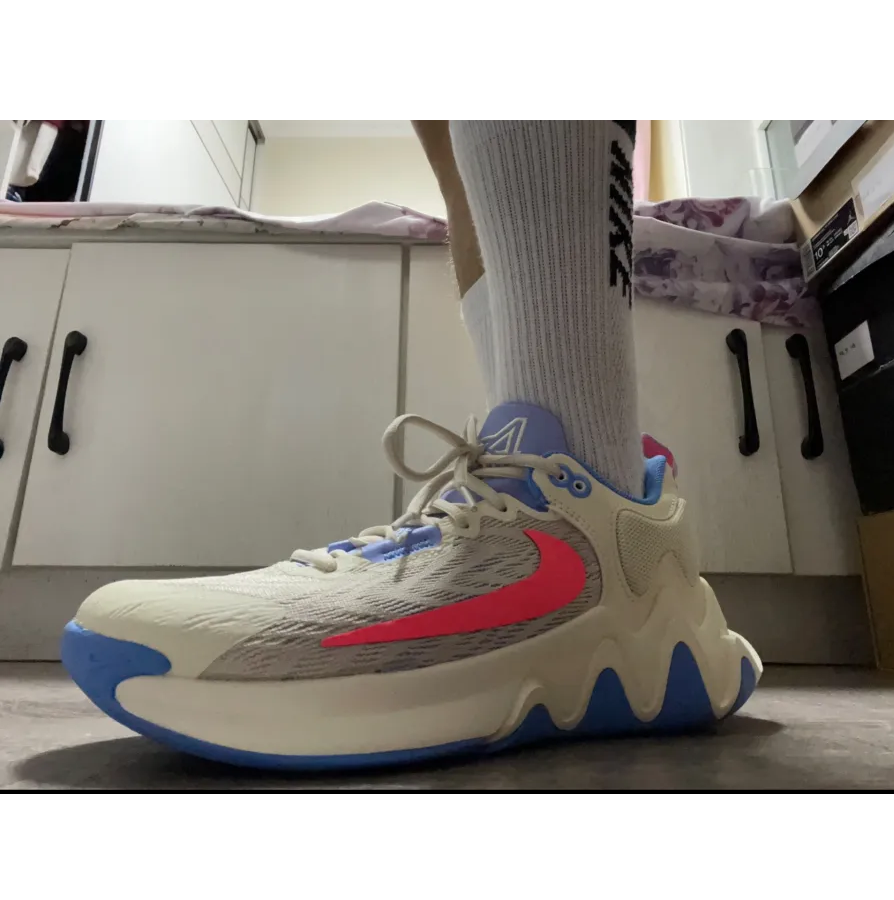 Giày Nike 'Coconut Milk Hot Punch' DM0826-103 - Ảnh 2