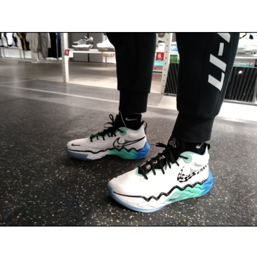 Giày Nike Air Zoom GT Run 'Unlock Your Space' FN3421-104 - Ảnh 2