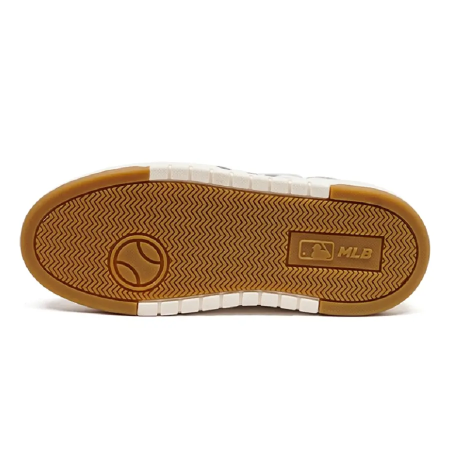 Giày MLB Chunky Liner New York Yankees 3ASXCA12N-50IVS - Ảnh 4