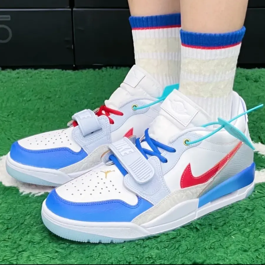 Giày Nike Air Jordan Legacy 312 Low 'Red White Blue' FN8902-161 - Ảnh 4