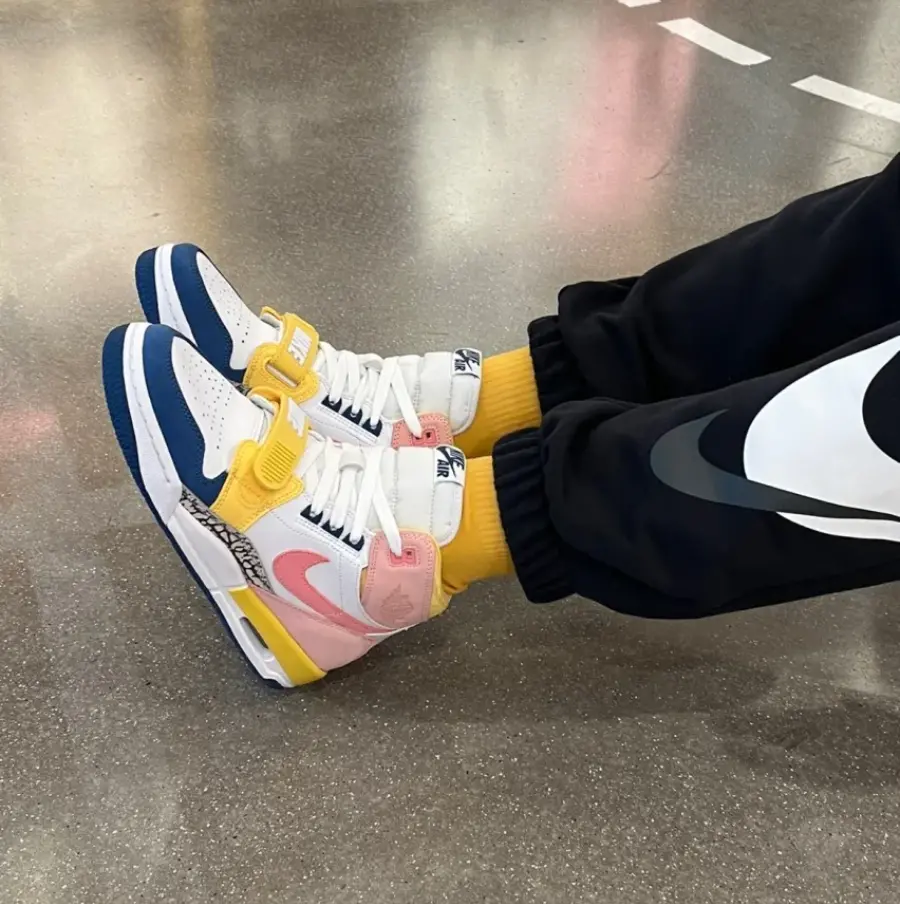Giày Nike Air Jordan Legacy 312 GS 'White Blue' FD9909-161 - Ảnh 6