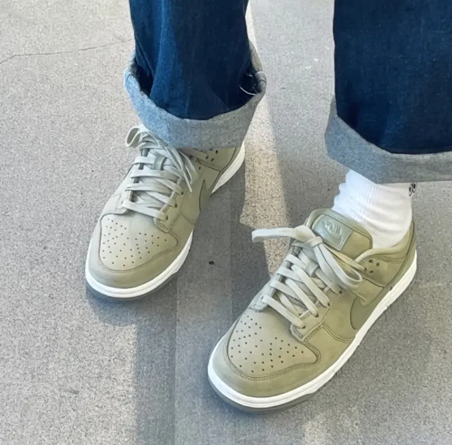 Giày Nike Dunk Low PRM 'Neutral Olive' DV7415-200 - Ảnh 3