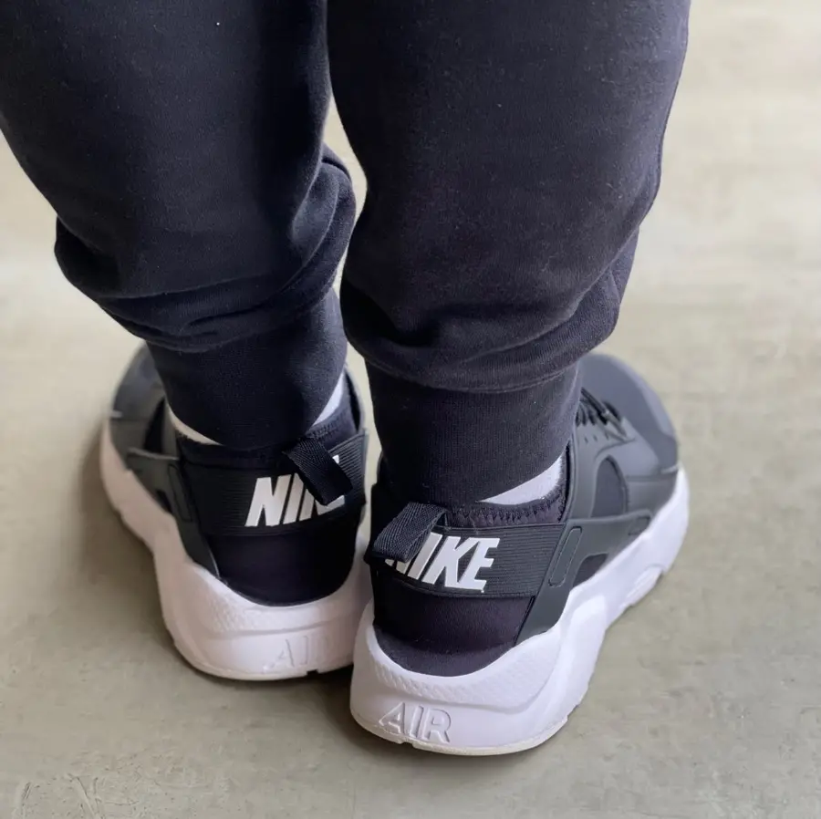 Alternative view of Giày Nike Air Huarache Run Ultra ‘Black White’ 819685-016