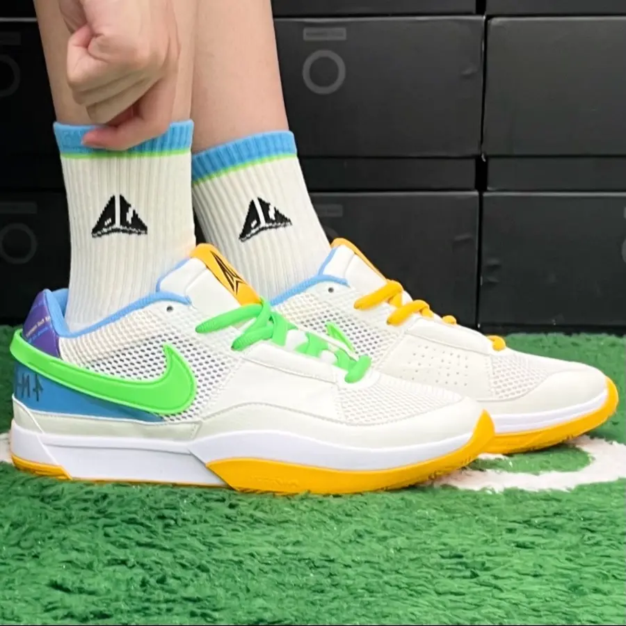 Alternative view of Giày Nike Ja 1 EP 'Phantom Action Green' DR8786-001