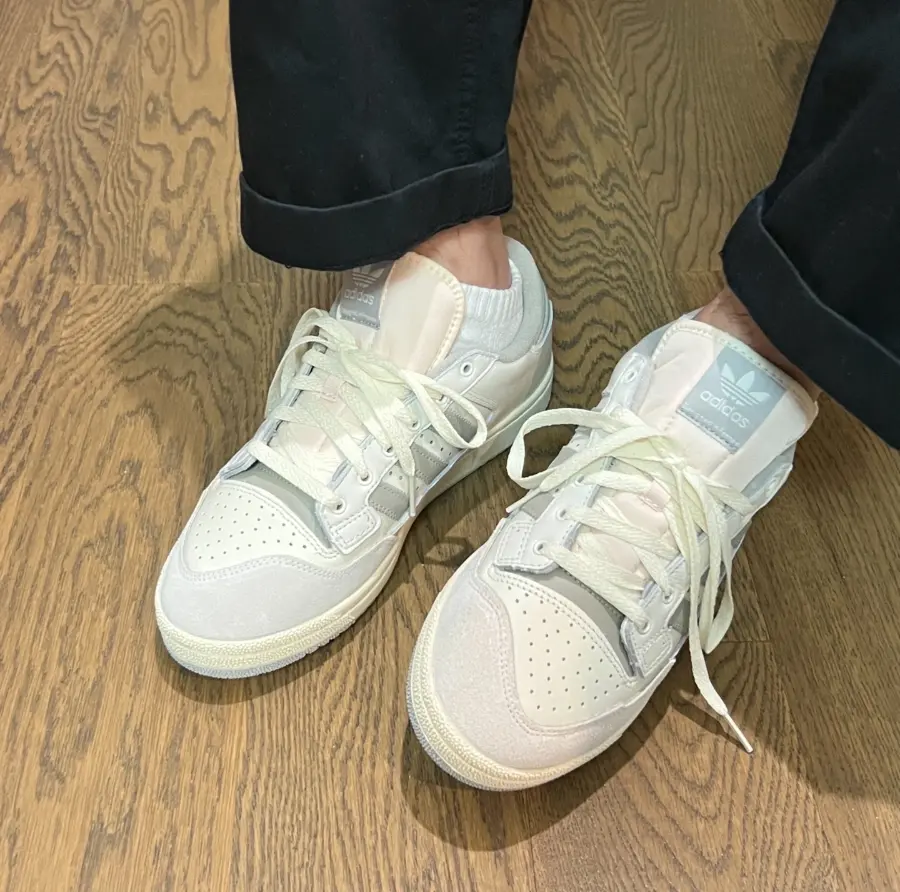 Giày Adidas Centennial 85 Low 'Cloud White Grey' GX2213 - Ảnh 3