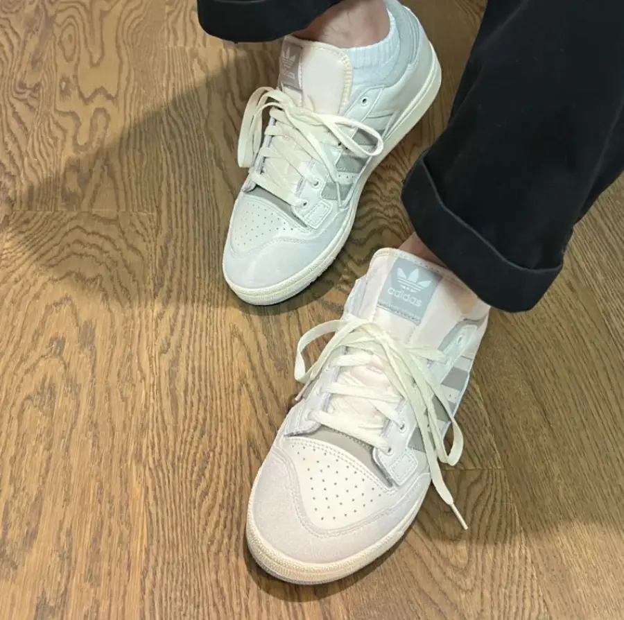 Alternative view of Giày Adidas Centennial 85 Low 'Cloud White Grey' GX2213