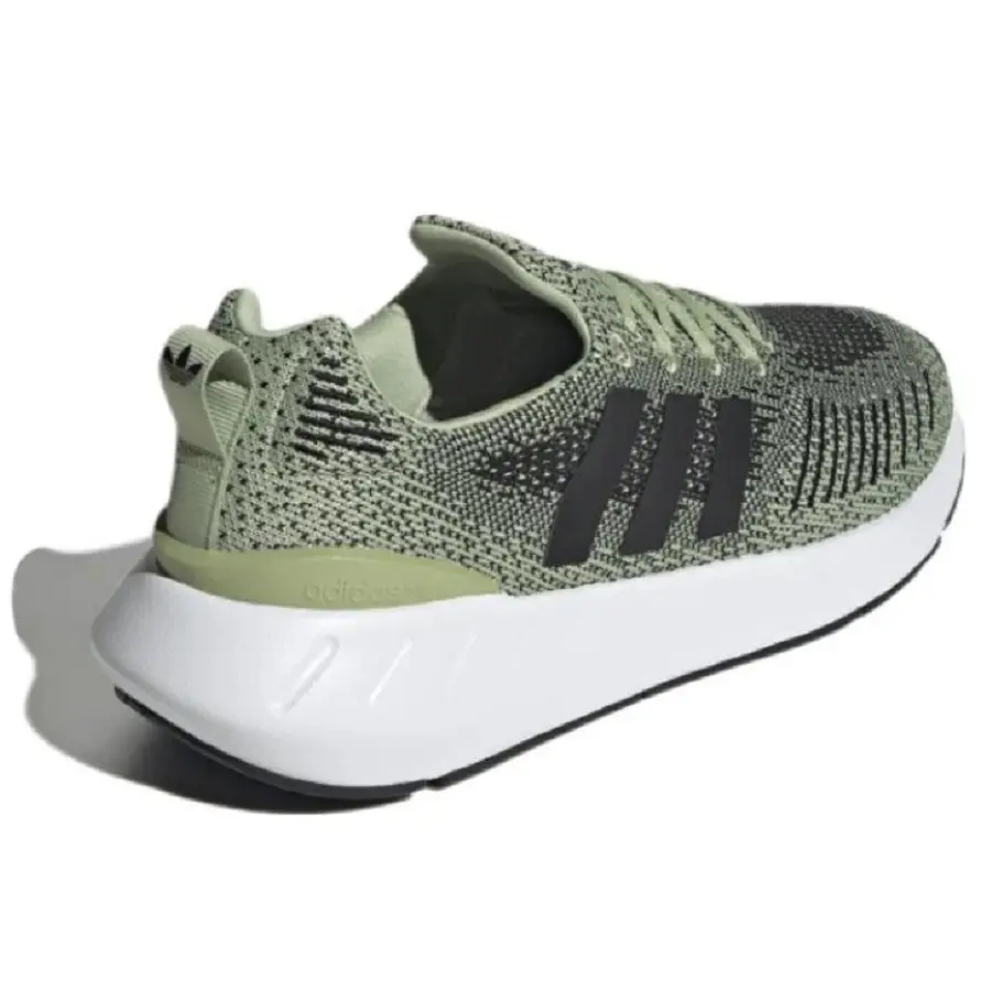 Alternative view of Giày Adidas Swift Run 22 'Magic Lime' GZ3505
