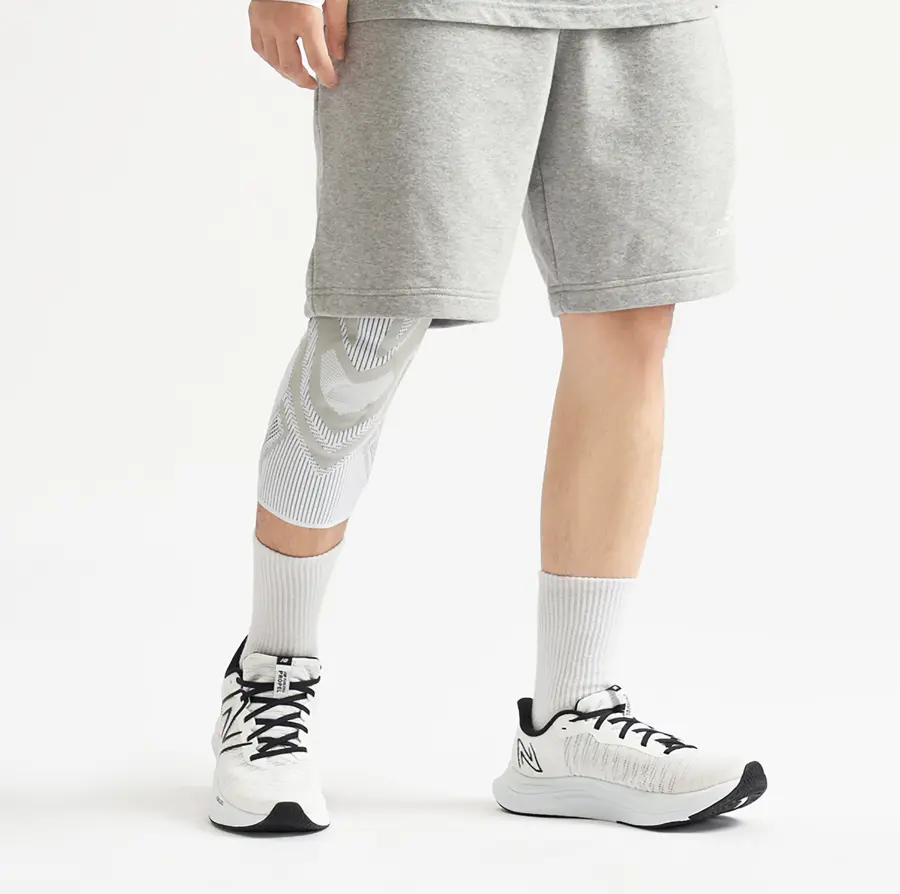 Alternative view of Giày New Balance FuelCell Propel v4 'White Black' MFCPRLW4