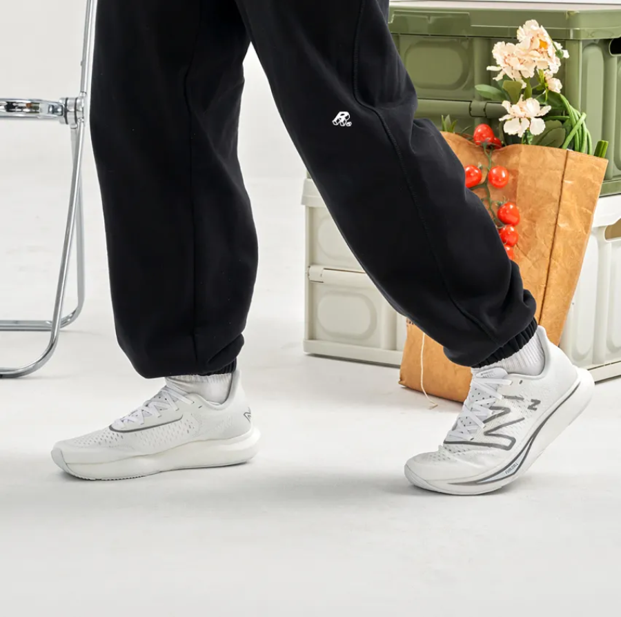 Giày New Balance FuelCell Rebel v3 'White Gray' MFCXMW3 - Ảnh 4