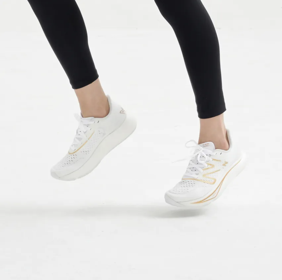 Giày New Balance FuelCell Rebel v3 'White Gold Metallic' WFCXMW3 - Ảnh 4