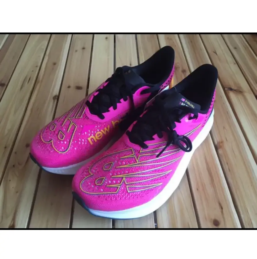 Alternative view of Giày New Balance FuelCell RC Elite v2 'Pink Glow' MRCELPB2