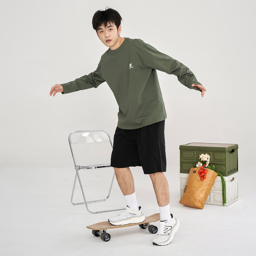 Giày New Balance Fresh Foam X More v4 'White Black' MMORCW4 - Ảnh 2