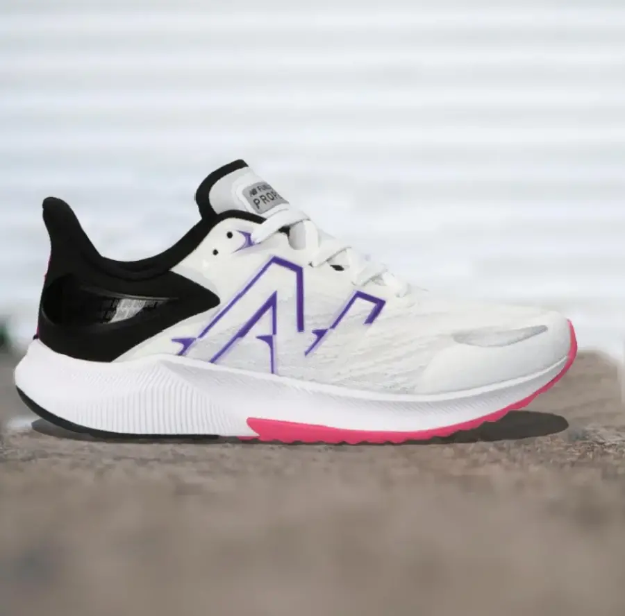 Giày New Balance FuelCell Propel v3 'White Pink Glow' WFCPRLM3 - Ảnh 4