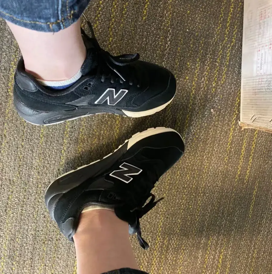 Giày New Balance 580 Elite Playful 'Black' MRT580BV - Ảnh 4