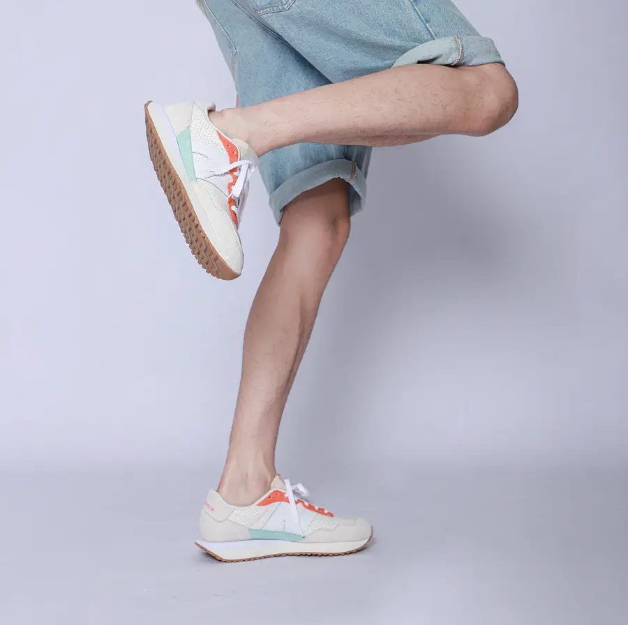 Alternative view of Giày New Balance 237 New Ghost Pepper 'White' MS237PG