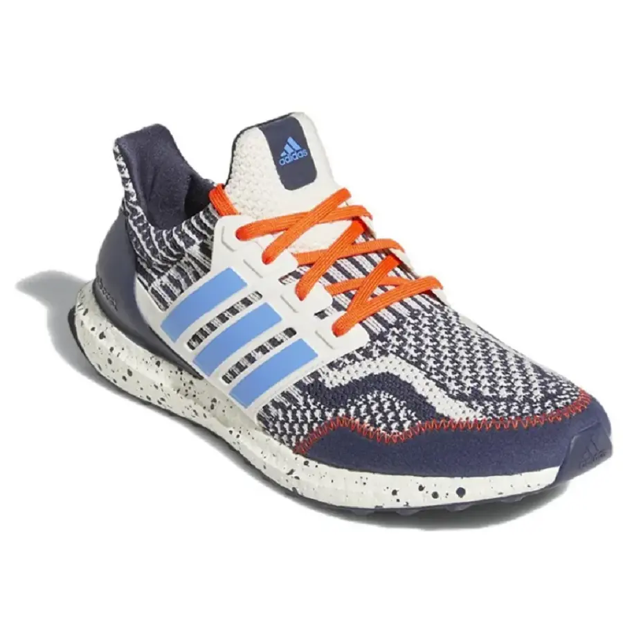 Alternative view of Giày Adidas UltraBoost 5.0 DNA 'White Blue' GV8734