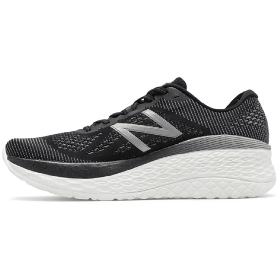 Alternative view of Giày New Balance Fresh Foam More Run 'Black' MMORBK