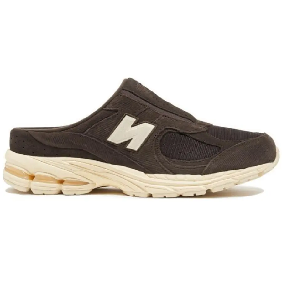 Giày New Balance 2002R 'Mule Brown' M2002RME