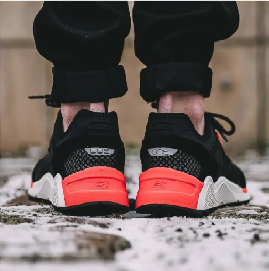 Giày New Balance NB 009 'Black Red' ML009HV - Ảnh 4