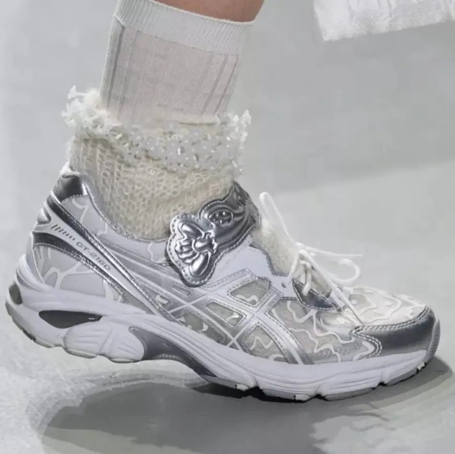 Alternative view of Giày Asics x Cecilie Bahnsen GT-2160 'White' 1203A321-100