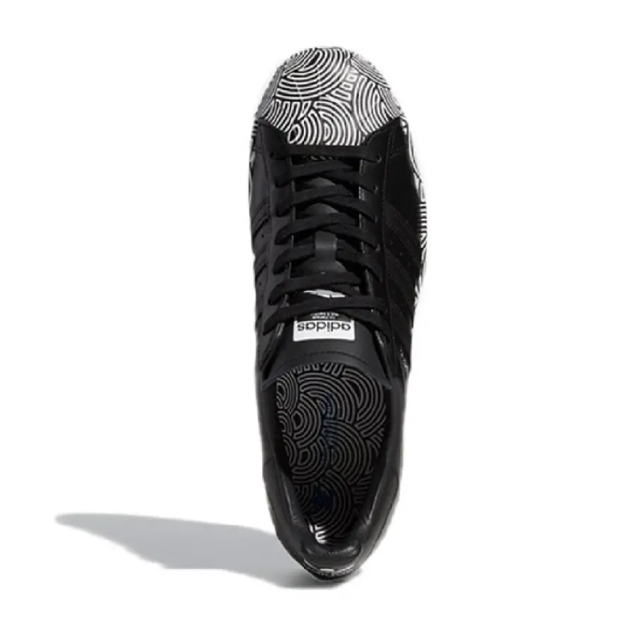 Alternative view of Giày Adidas Superstar 'Hiroko Takahashi Black' FY1589