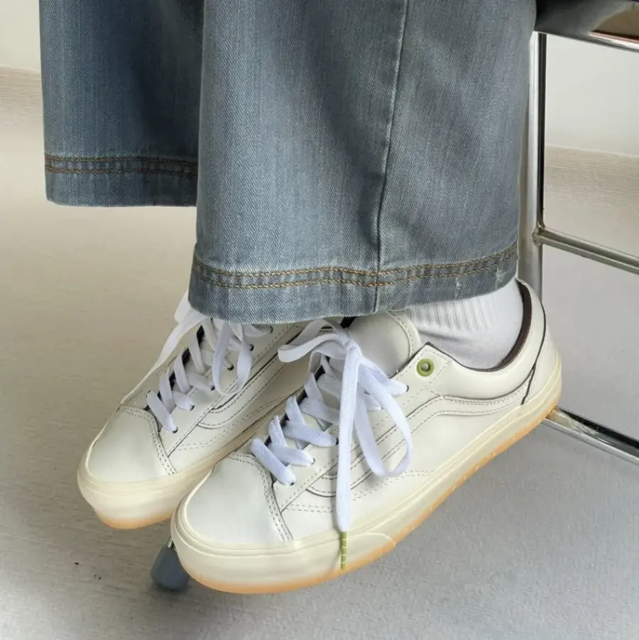 Giày Vans UA Style 36 'White' VN0A3DZ3CKB - Ảnh 4