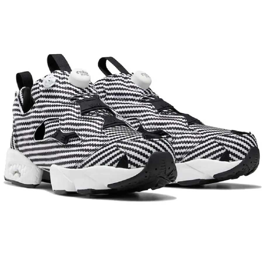 Alternative view of Giày Reebok Instapump Fury 'Carbon Fiber' DV7305