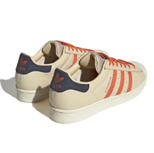 Alternative view of Giày Adidas Originals Superstar 'Magic Beige' GW2176