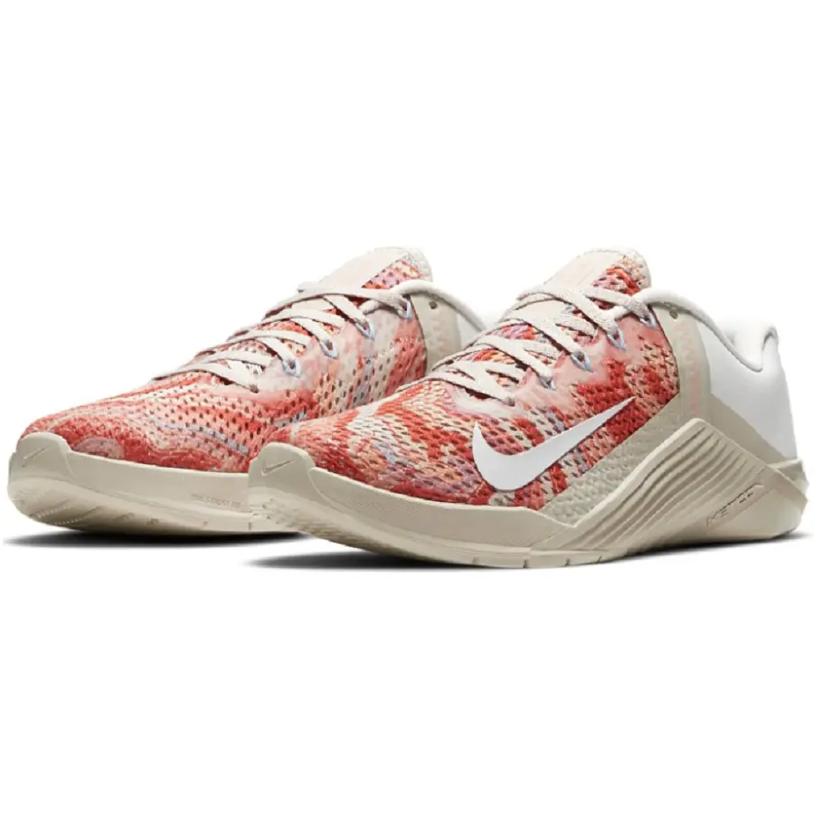 Alternative view of Giày Nike Metcon 6 'Desert Sand Crimson Bliss' DJ3076-064
