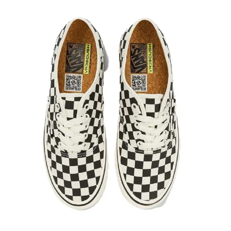 Alternative view of Giày Vans Retro Non-Slip 'Black and White' VN0A4BX5BPS