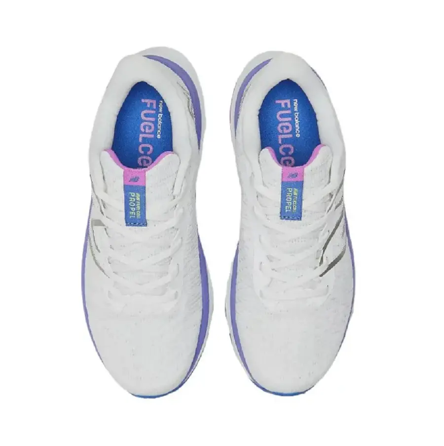 Alternative view of Giày New Balance FuelCell Propel v4 'White Electric Indigo' WFCPRCW4