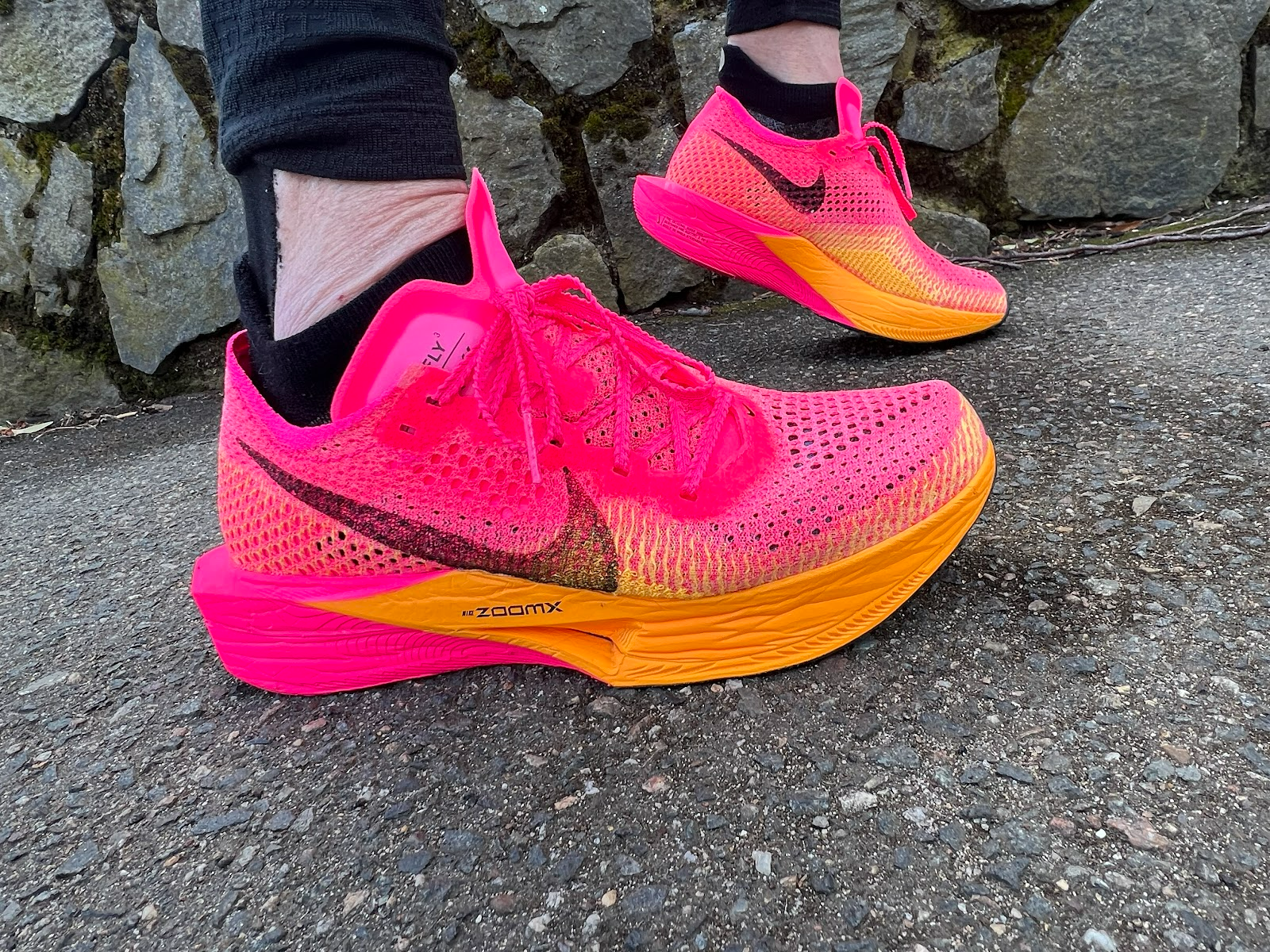 Giày Nike ZoomX VaporFly Next% 3 'Hyper Pink' DV4129-600 - Ảnh 2