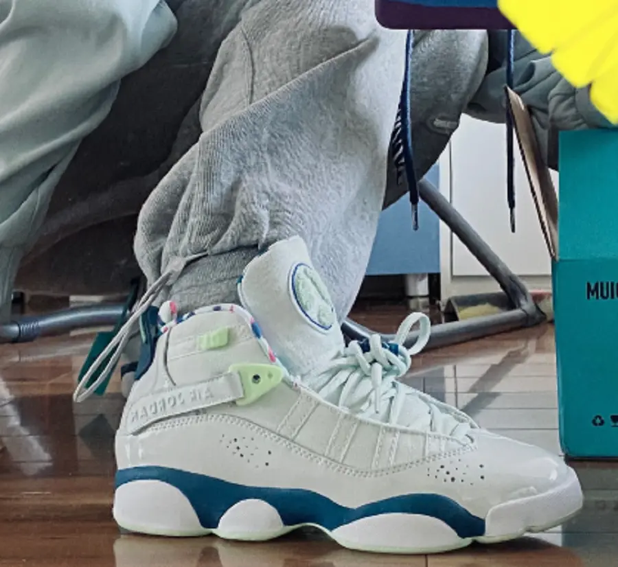 Alternative view of Giày Nike Air Jordan 6 Rings GS 'Green Abyss' 323399-003