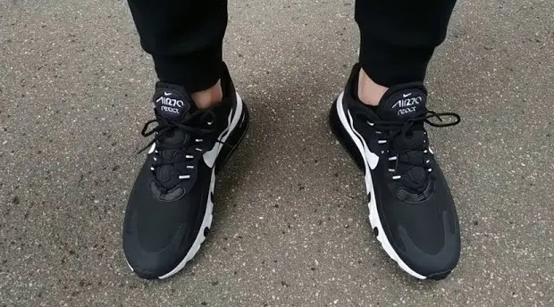 Giày Nike Air Max 270 React 'Black White' CI3866-004 - Ảnh 4
