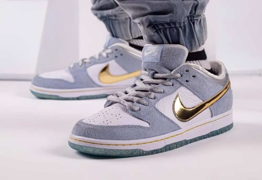 Giày Nike SB Dunk Low Sean Cliver 'Holiday Special' DC9936-100 - Ảnh 4