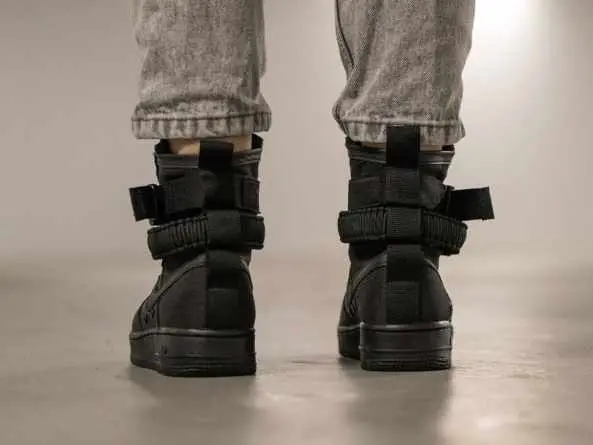 Giày Nike SF Air Force 1 High 'Triple Black' 857872-002 - Ảnh 3